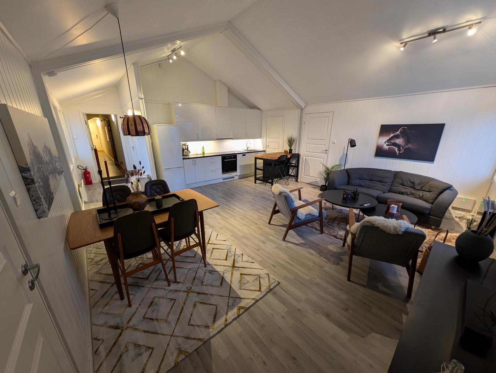 Reine City Apartment Kamer foto